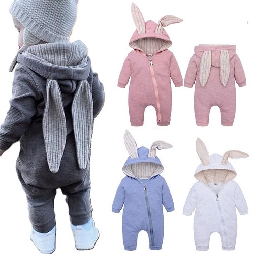 Pagliaccetto neonato bambino